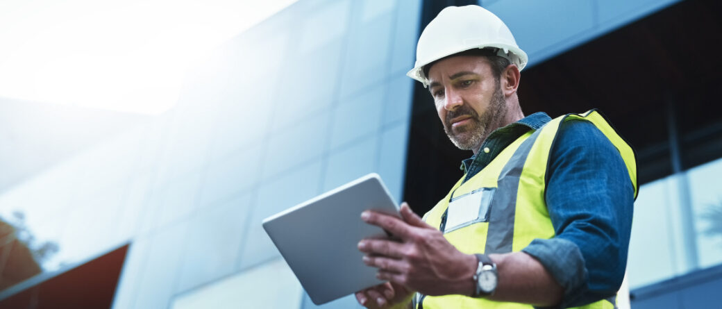 Lone working in the UK: Legal duties and key risks