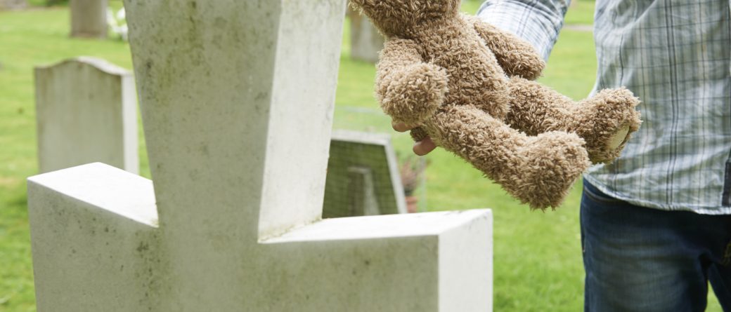 Supporting employees through baby loss